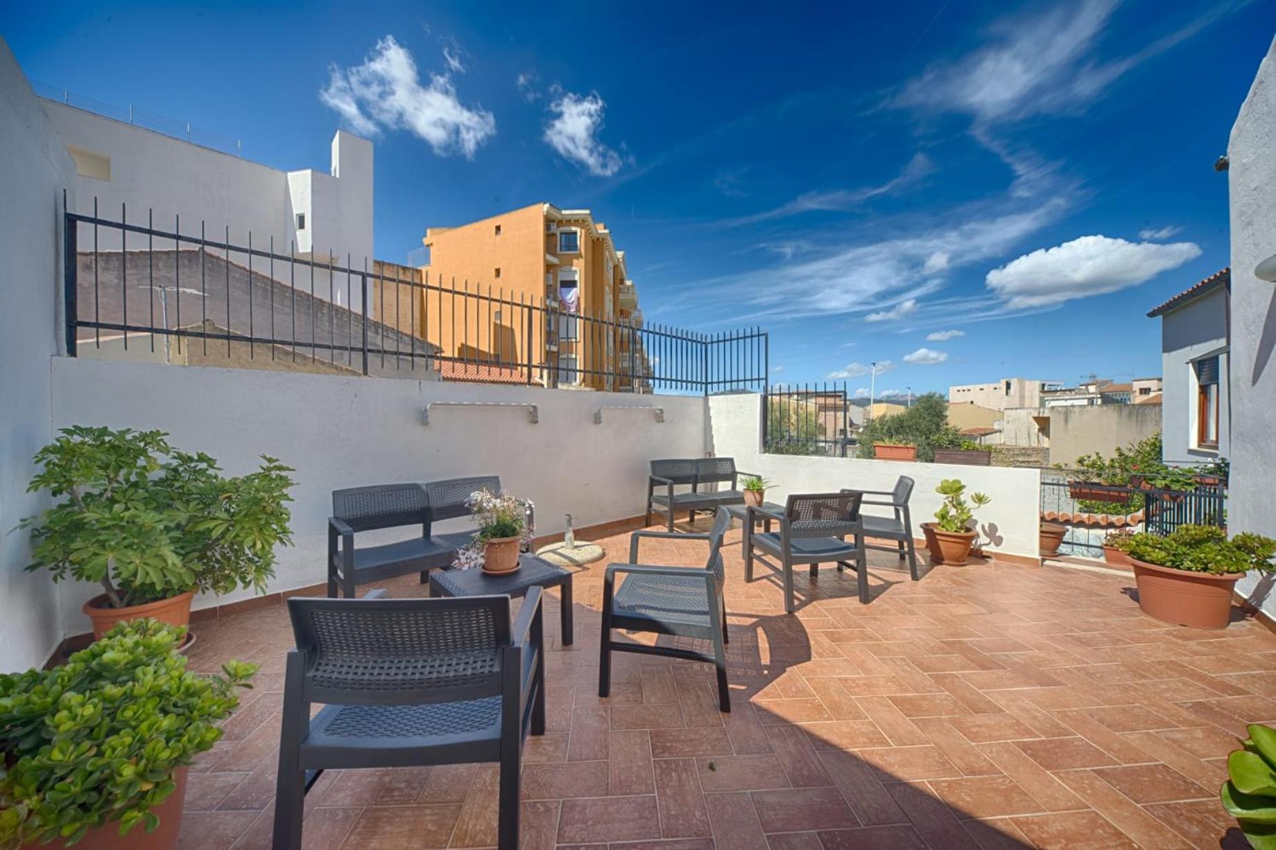 B&B Antica Dimora Olbia Exteriör bild